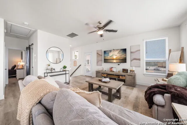 9719 Stillwater San Antonio, TX 78254