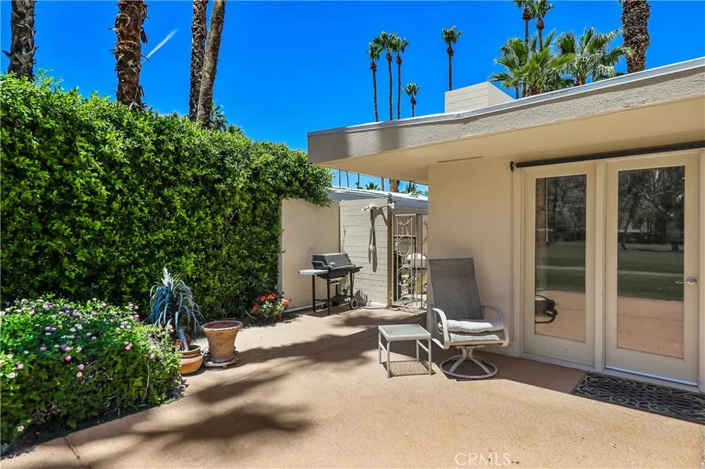 77137 Iroquois Indian Wells, CA 92210