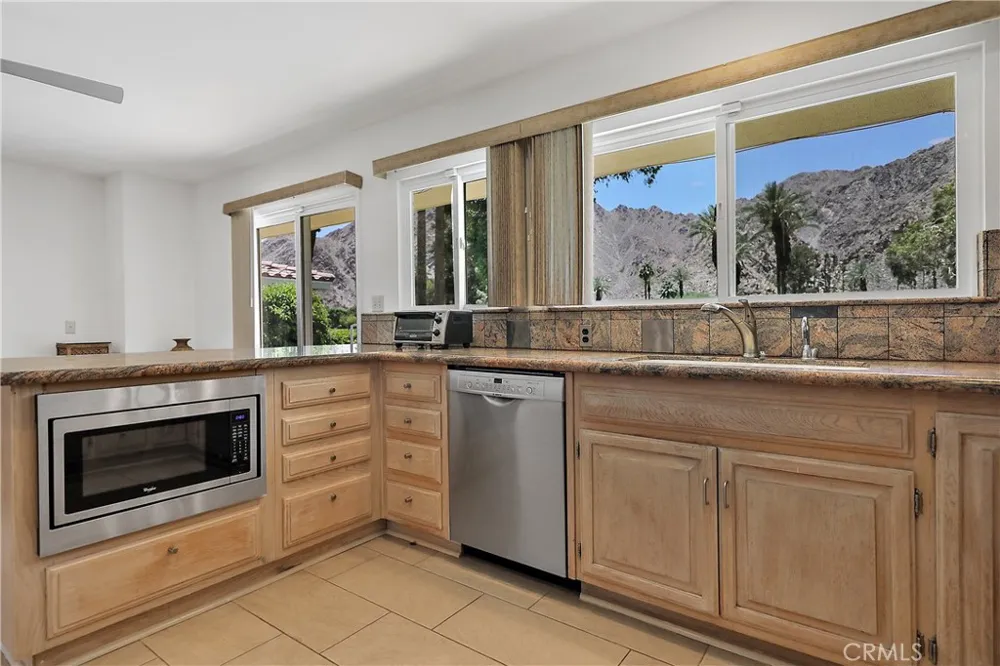 77137 Iroquois Indian Wells, CA 92210
