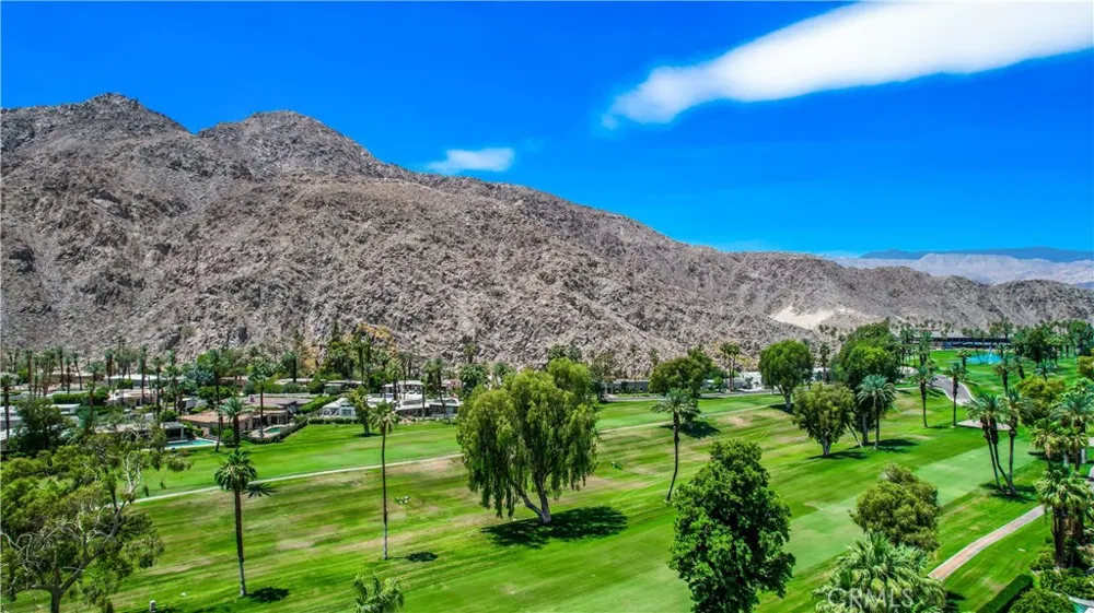 77137 Iroquois Indian Wells, CA 92210