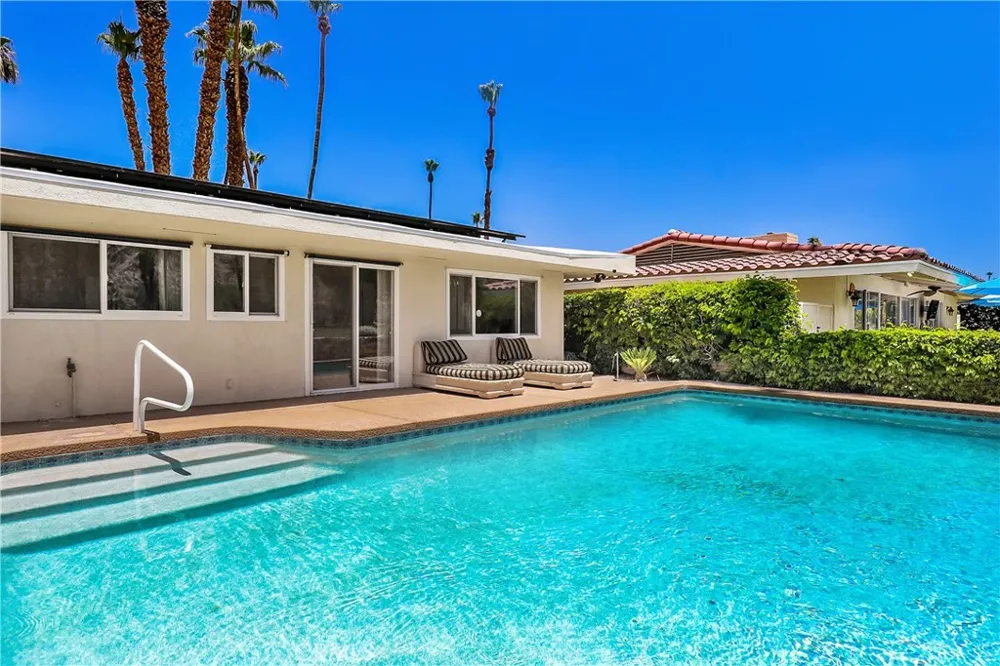 77137 Iroquois Indian Wells, CA 92210