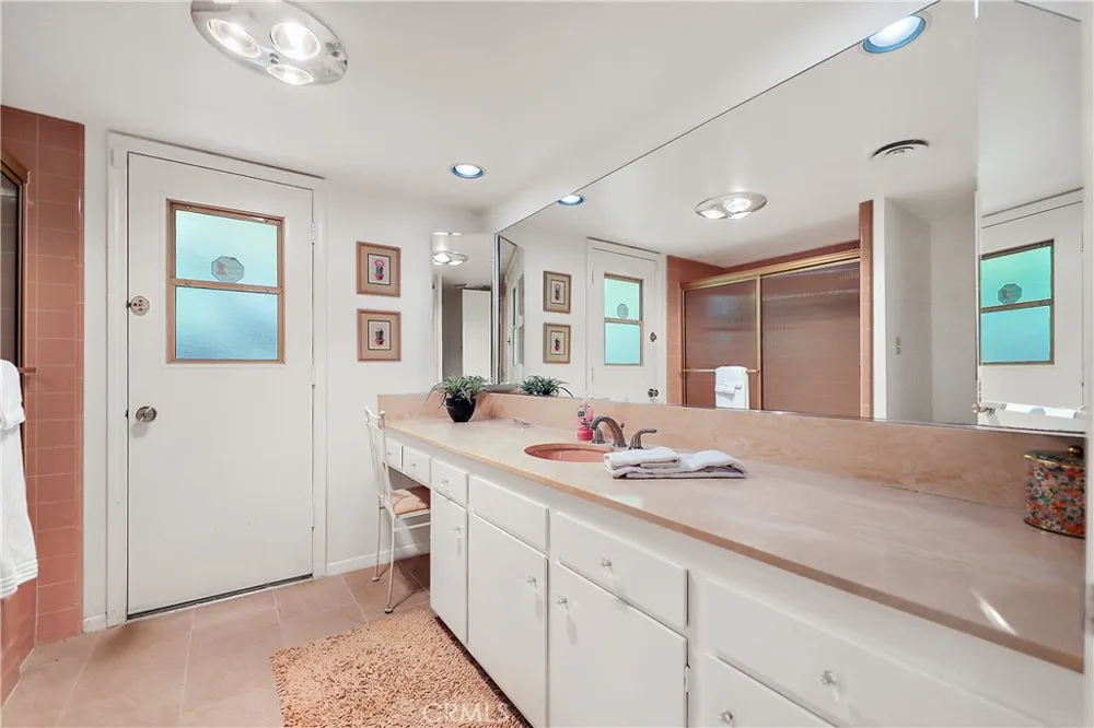 77137 Iroquois Indian Wells, CA 92210