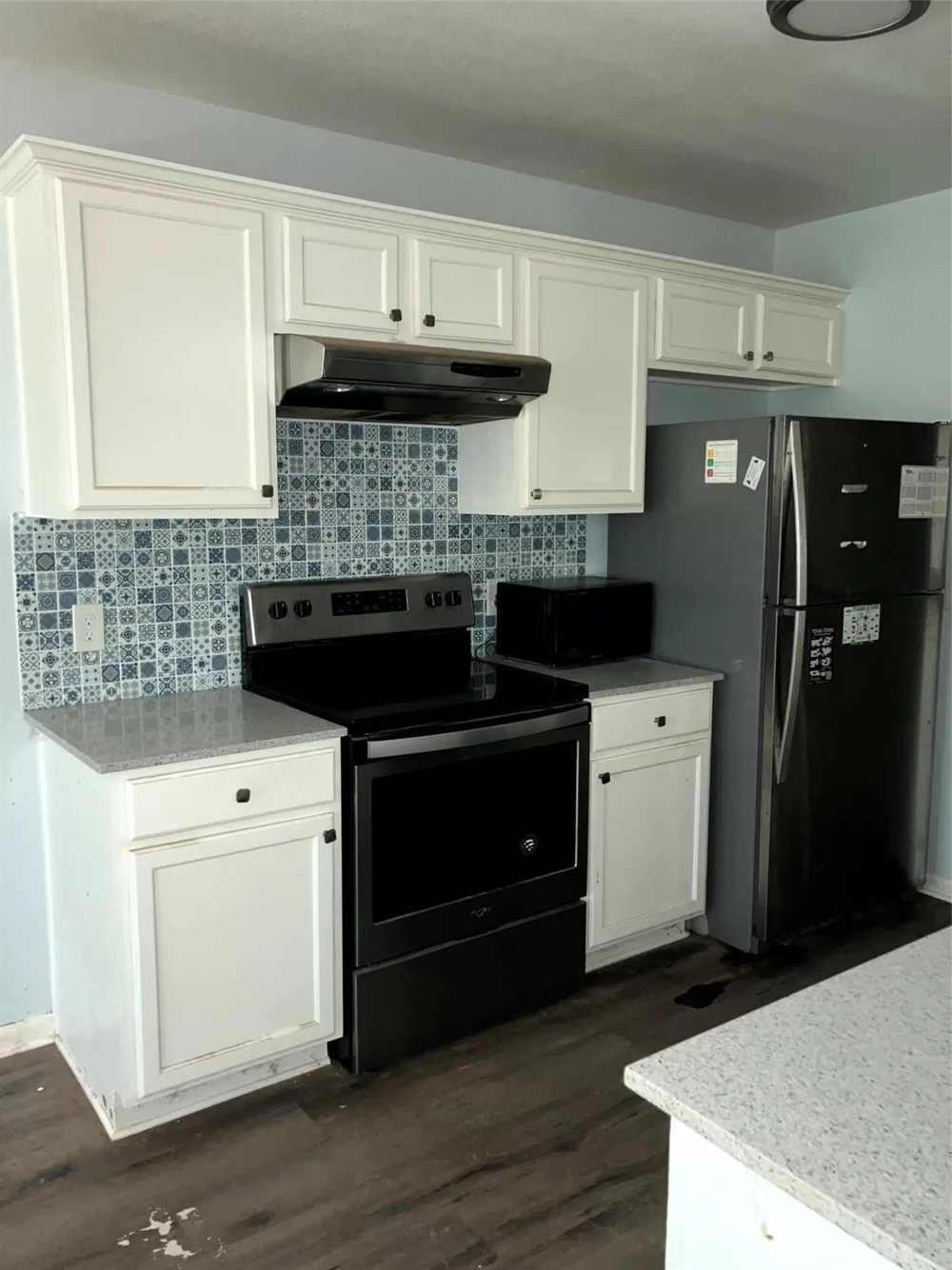 193 Oak River Drive Cedar Creek, TX 78612