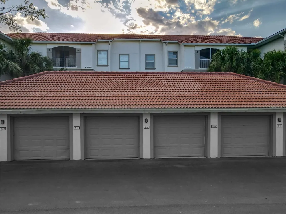 2615 MAITLAND CROSSING WAY #9 307 Orlando, FL 32810