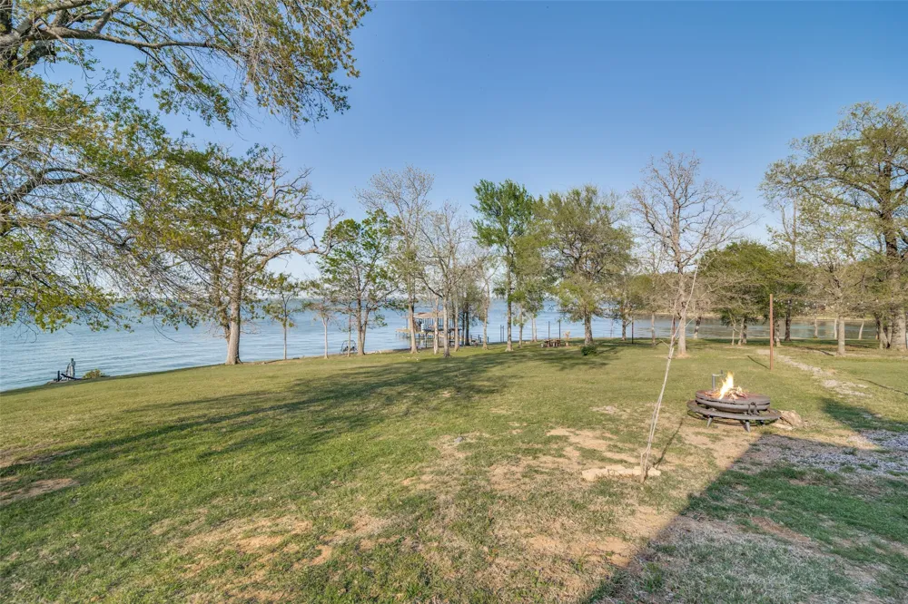 18062 Nelson Loop Streetman, TX 75859