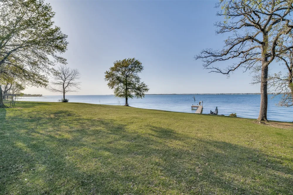 18062 Nelson Loop Streetman, TX 75859