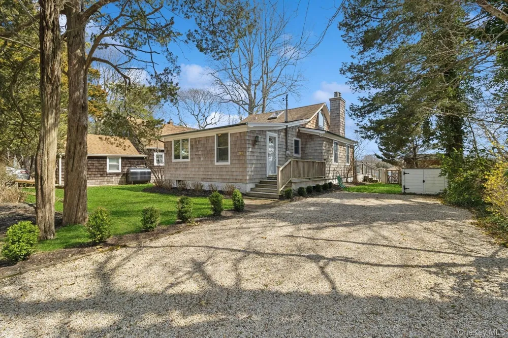 80 Towd Point Road Southampton, NY 11968