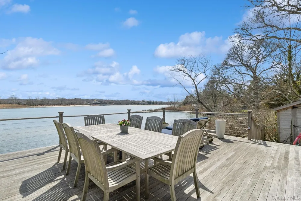 80 Towd Point Road Southampton, NY 11968