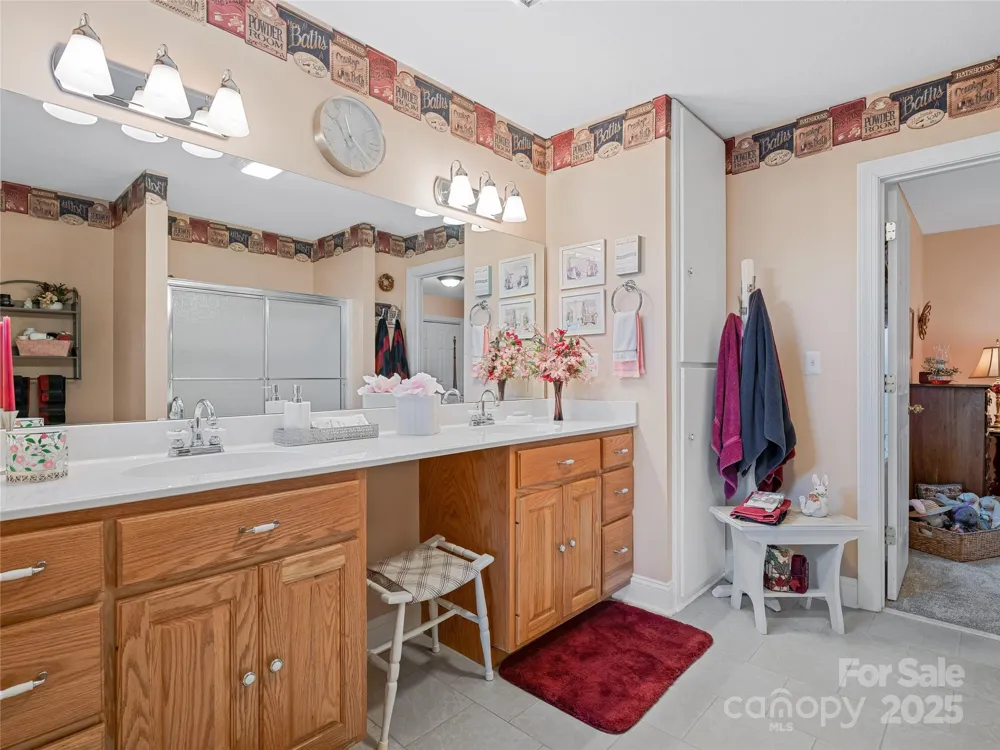 288 Hawks Point Drive Zirconia, NC 28790