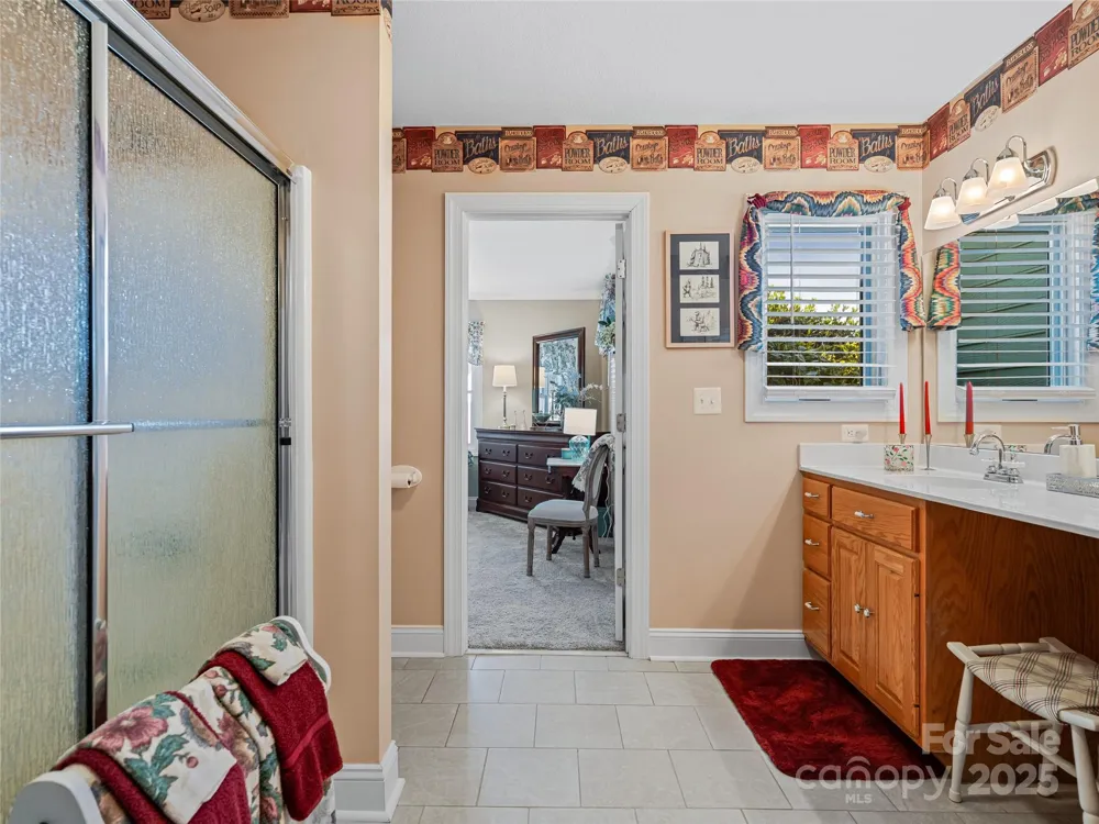288 Hawks Point Drive Zirconia, NC 28790
