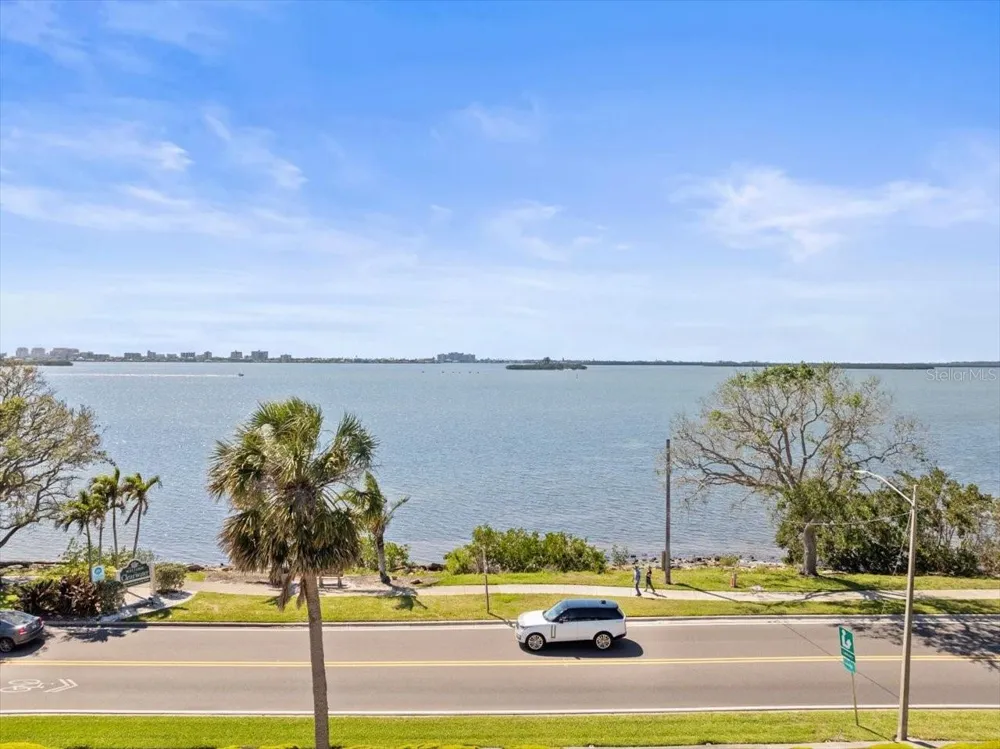 2087 EDGEWATER DRIVE #C Clearwater, FL 33755