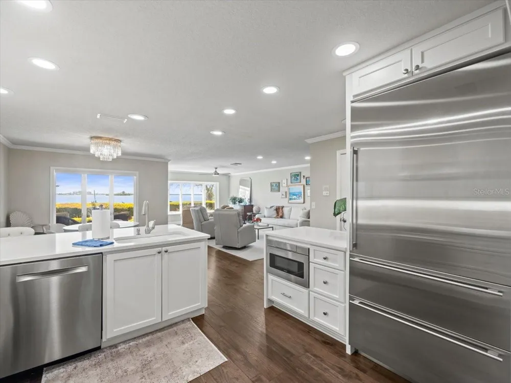 2087 EDGEWATER DRIVE #C Clearwater, FL 33755