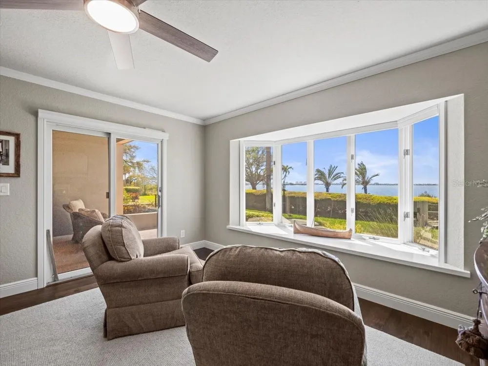 2087 EDGEWATER DRIVE #C Clearwater, FL 33755