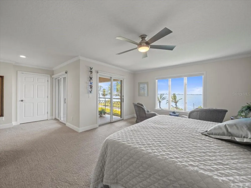 2087 EDGEWATER DRIVE #C Clearwater, FL 33755