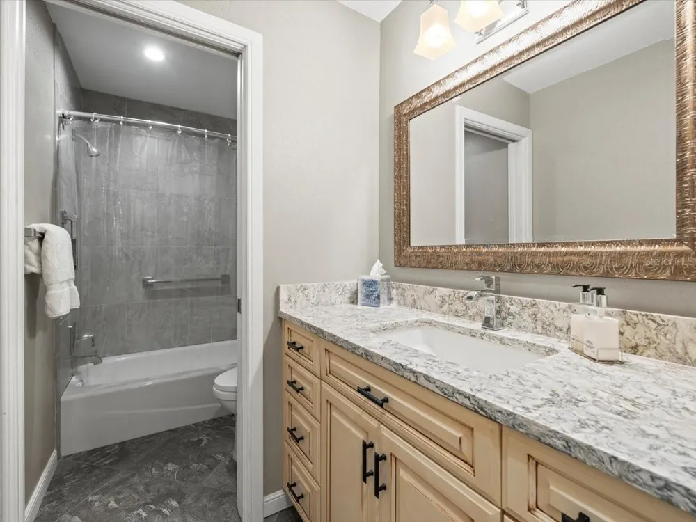 2087 EDGEWATER DRIVE #C Clearwater, FL 33755
