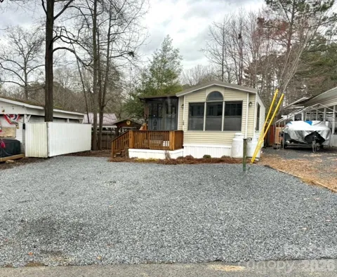 104 Cherokee Trail