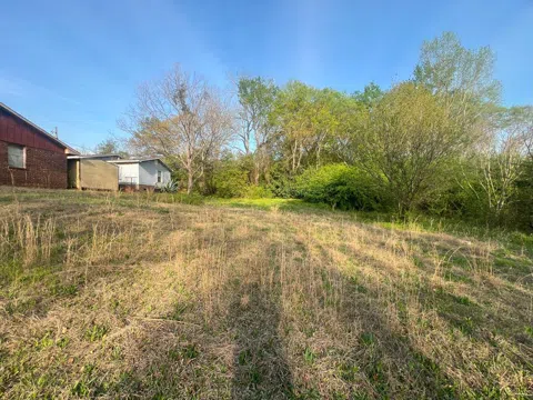 0 S 11th Avenue