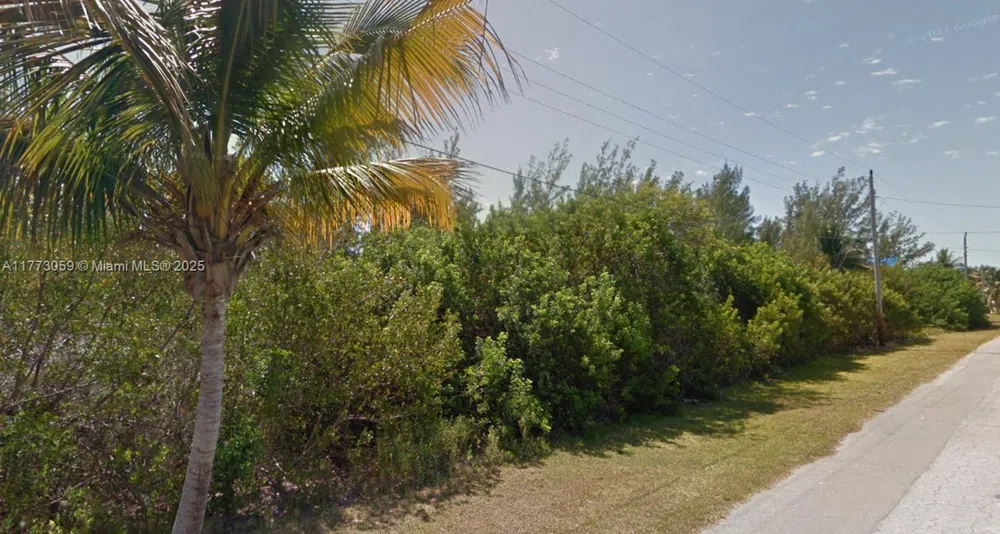 18 Jamaica St Duck, FL 33050