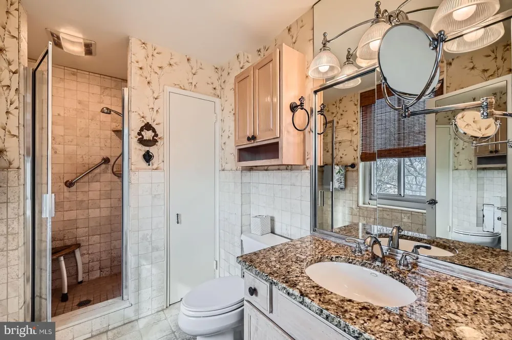 11 SLADE AVENUE #509 Baltimore, MD 21208