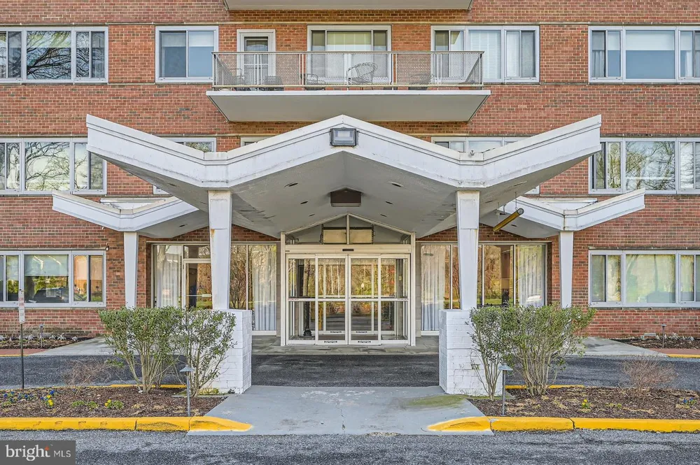 11 SLADE AVENUE #509 Baltimore, MD 21208