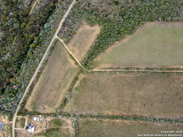 2660 W JETT RD San Antonio, TX 78264