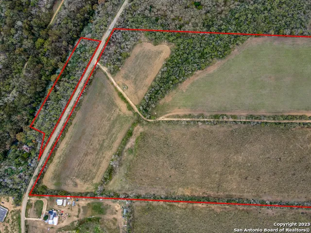 2660 W JETT RD San Antonio, TX 78264