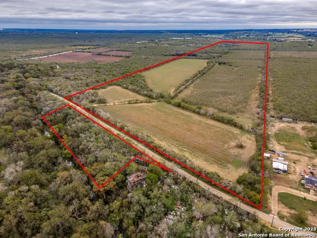 2660 W JETT RD San Antonio, TX 78264