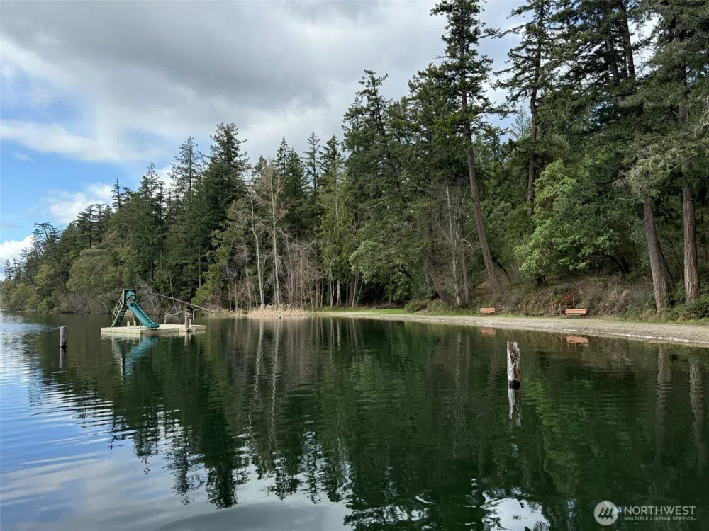18243 SE Suncrest Court Yelm, WA 98597