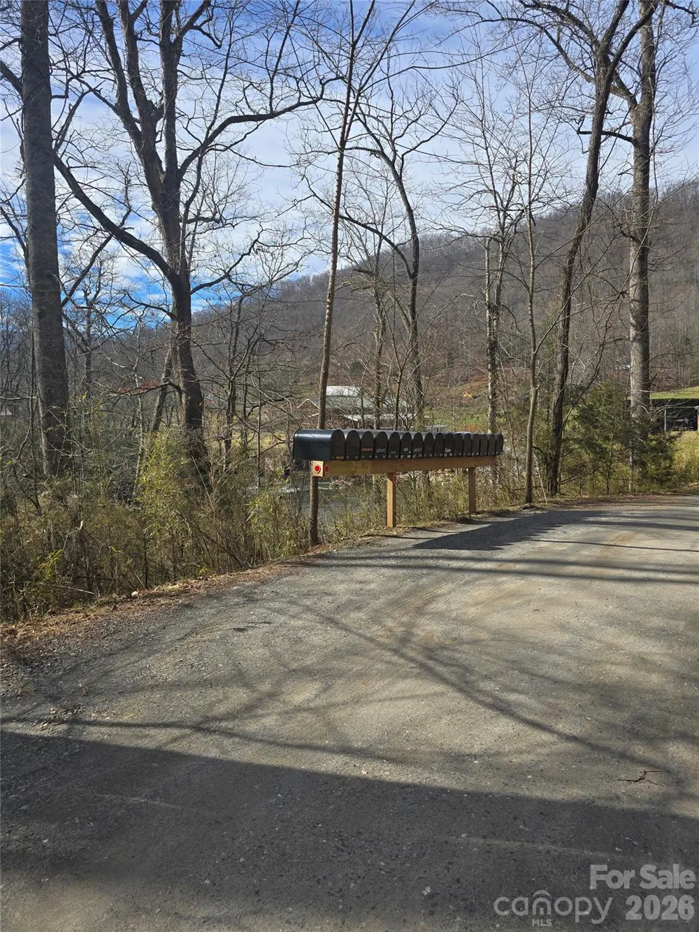 32 Black Mountain Road Cullowhee, NC 28723