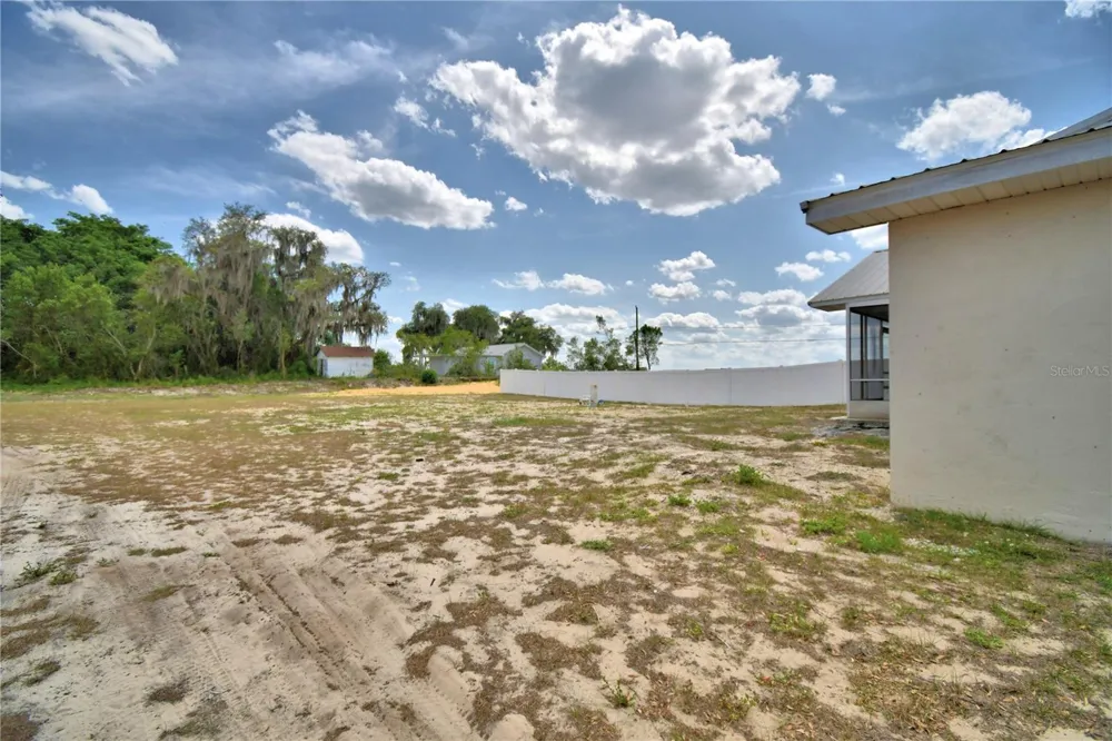352 E HWY 630 E Frostproof, FL 33843