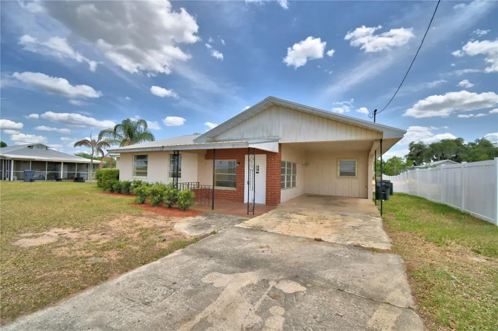 352 E HWY 630 E Frostproof, FL 33843