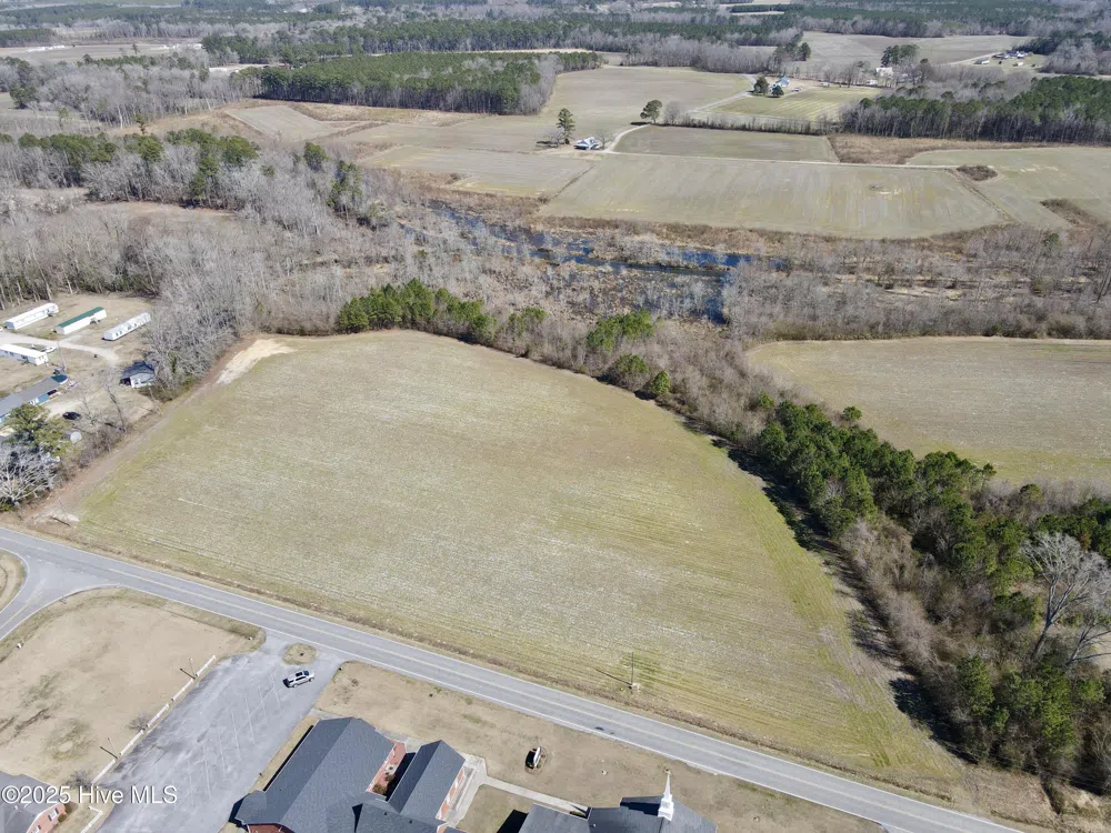 8047 Bear Grass Road Robersonville, NC 27871