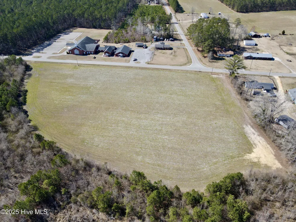 8047 Bear Grass Road Robersonville, NC 27871