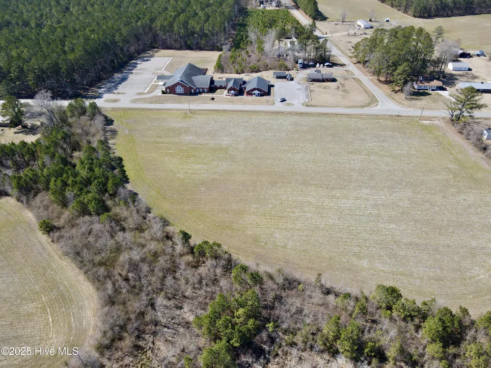 8047 Bear Grass Road Robersonville, NC 27871