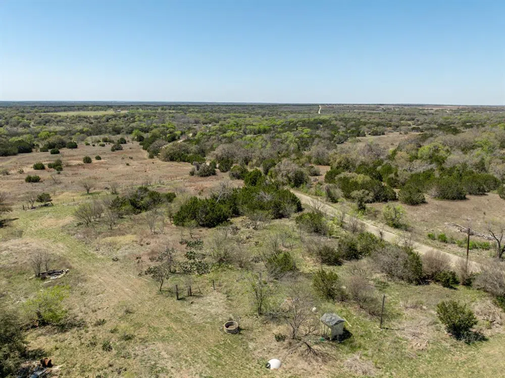 5448 County Road 182 Jonesboro, TX 76538