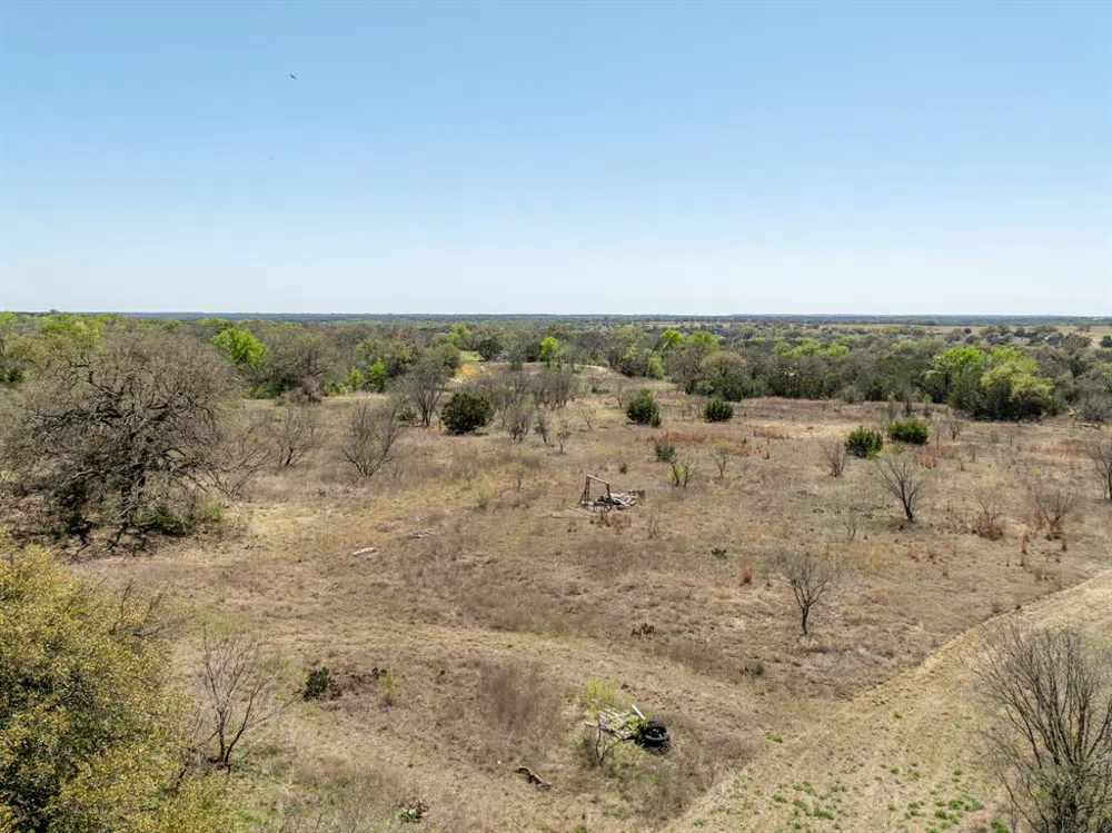 5448 County Road 182 Jonesboro, TX 76538