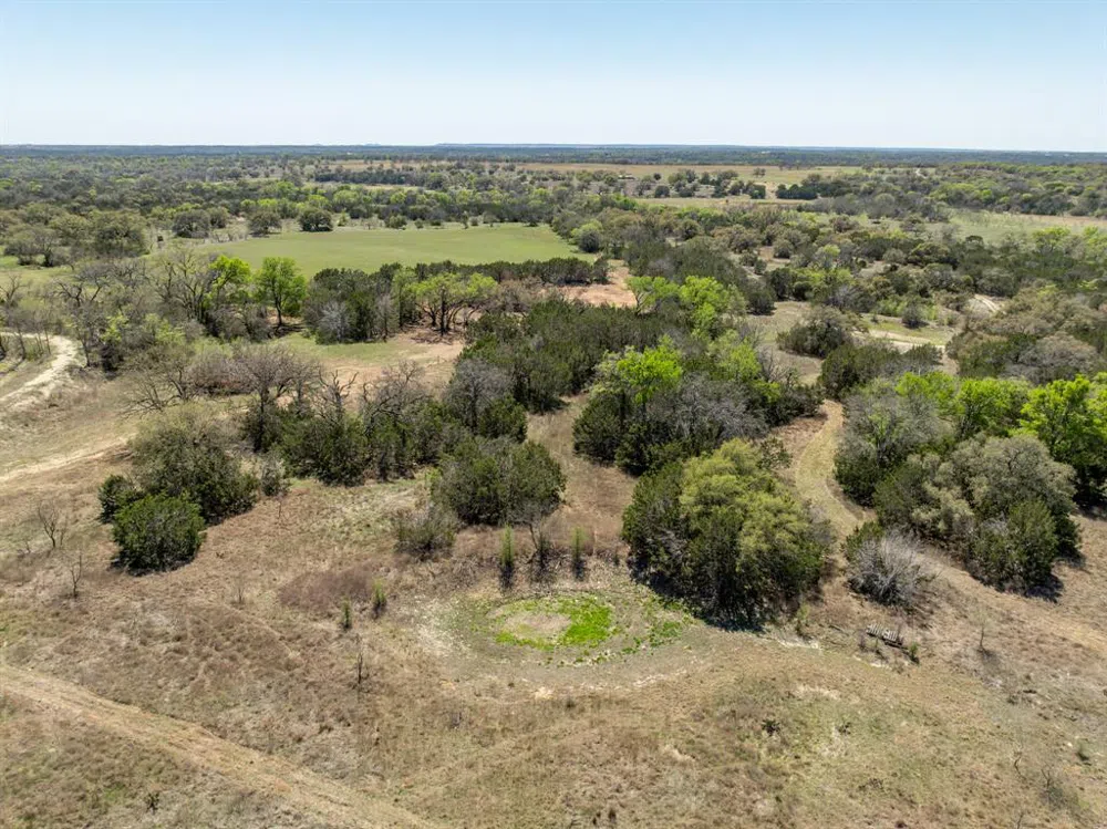 5448 County Road 182 Jonesboro, TX 76538