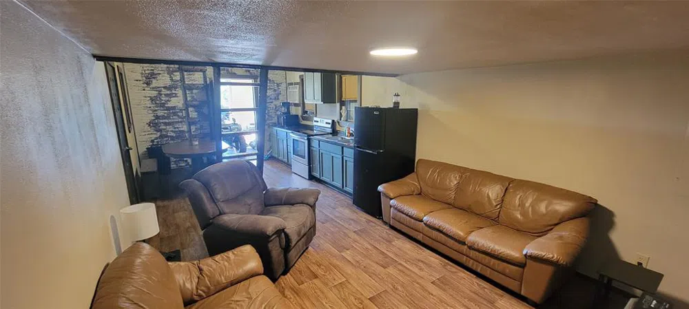 919 SD #16010 Rocksprings, TX 78880
