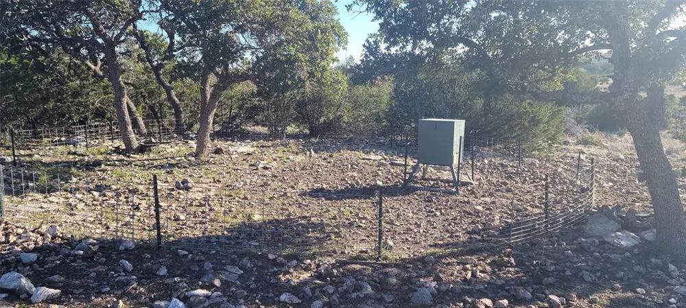 919 SD #16010 Rocksprings, TX 78880