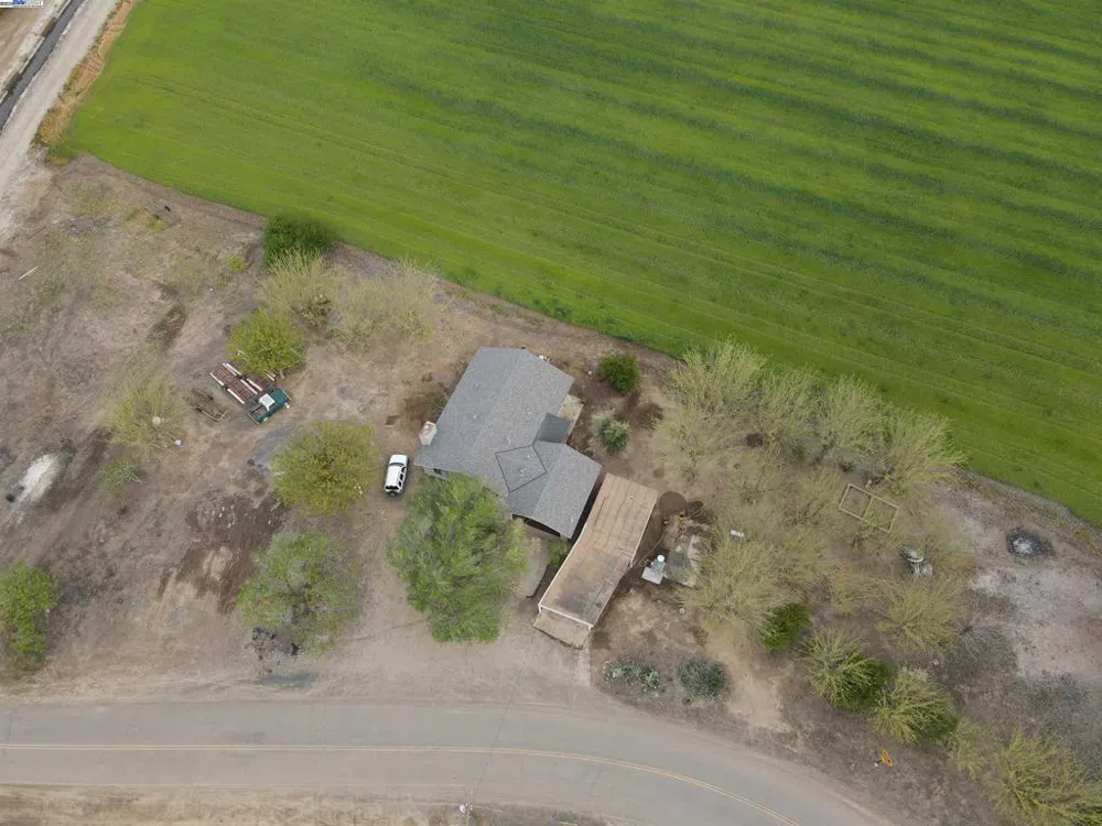 1290 Orange Ave Patterson, CA 95363
