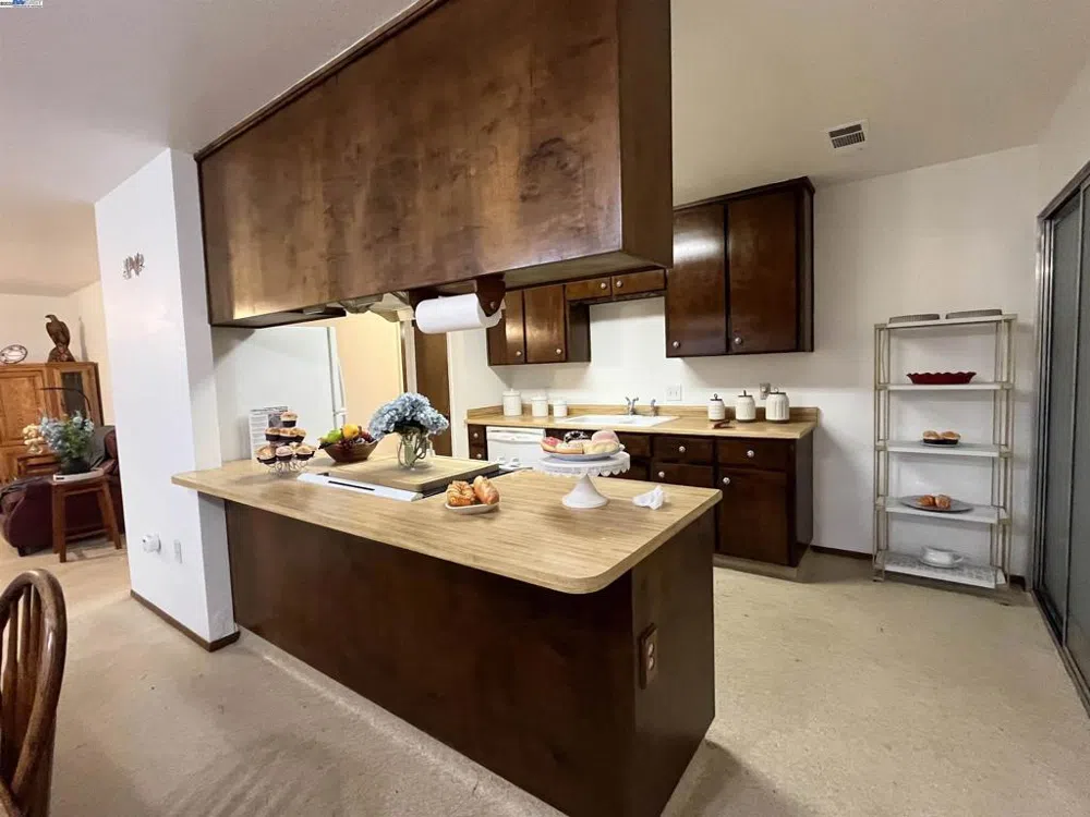 1290 Orange Ave Patterson, CA 95363