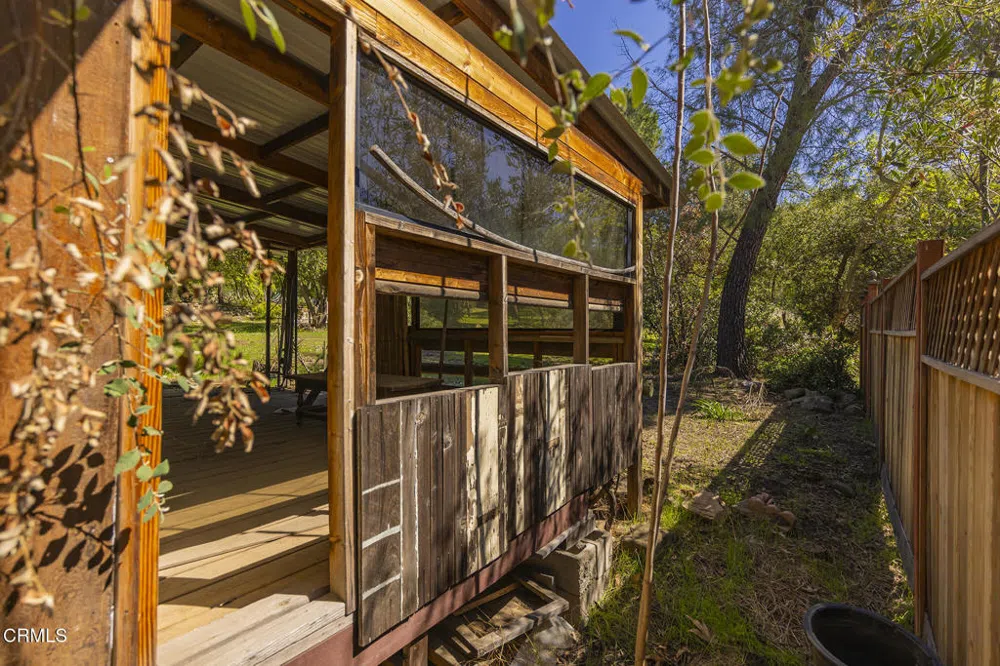 1320 McAndrew Road Ojai, CA 93023