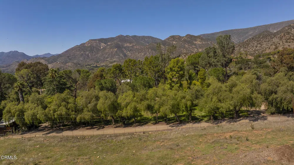 1320 McAndrew Road Ojai, CA 93023