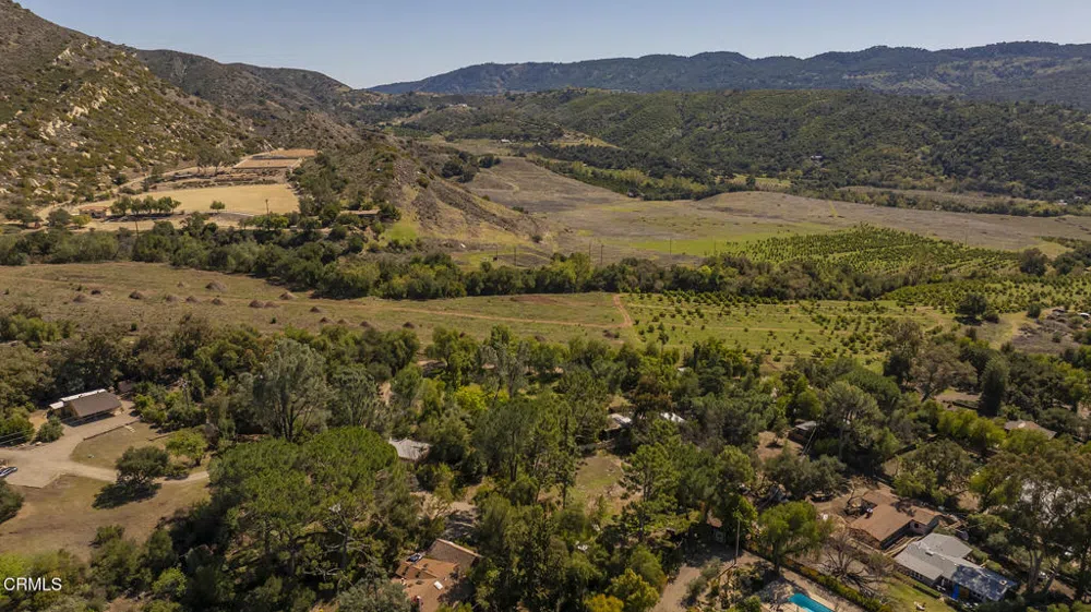 1320 McAndrew Road Ojai, CA 93023