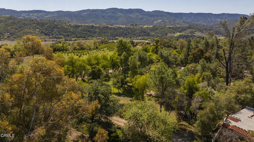 1320 McAndrew Road Ojai, CA 93023