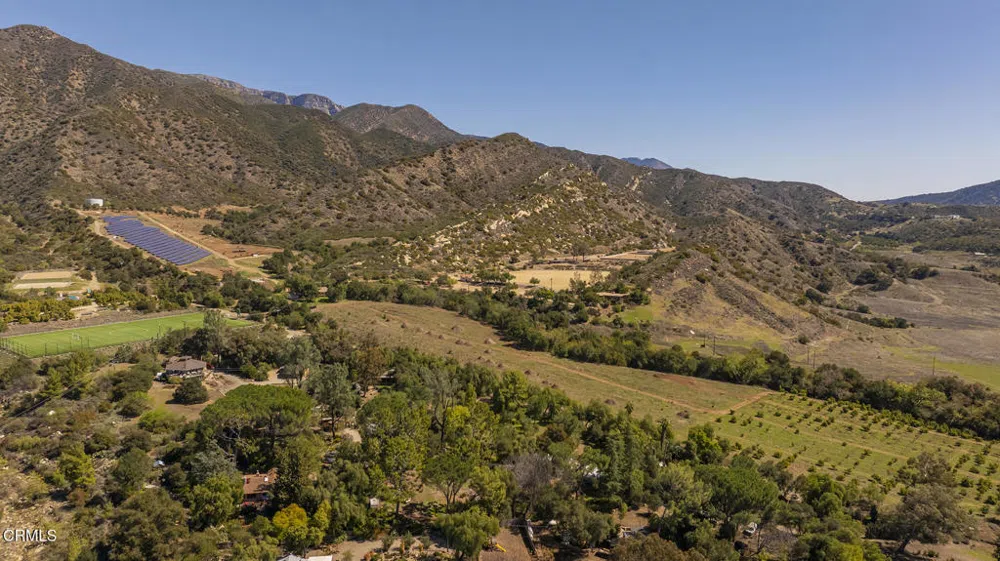1320 McAndrew Road Ojai, CA 93023