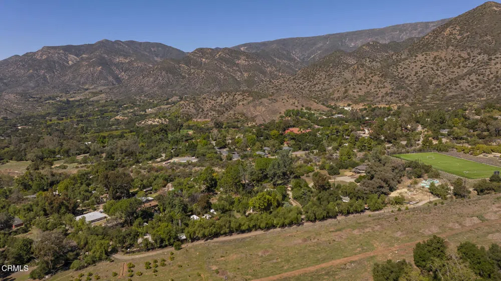 1320 McAndrew Road Ojai, CA 93023