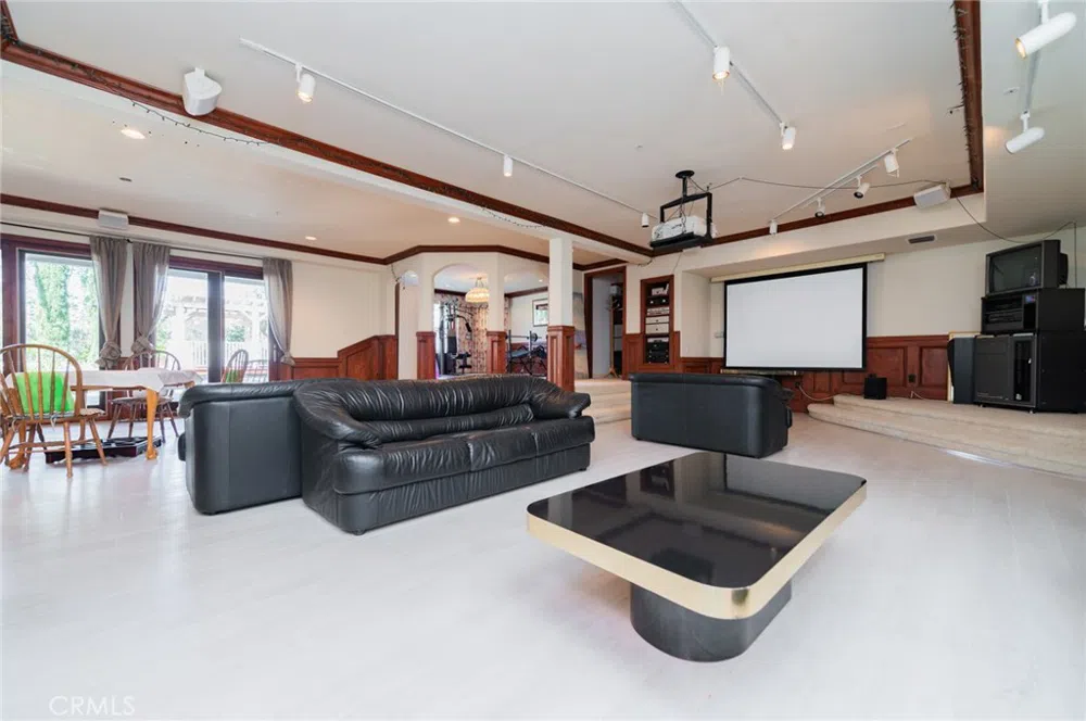 439 Deodar Lane Bradbury, CA 91008