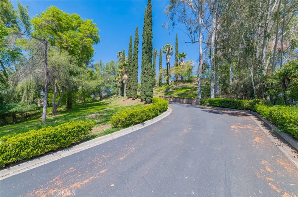 439 Deodar Lane Bradbury, CA 91008