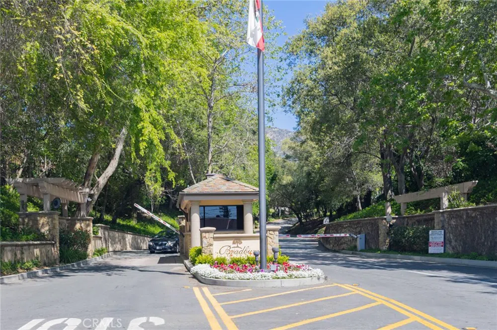 439 Deodar Lane Bradbury, CA 91008